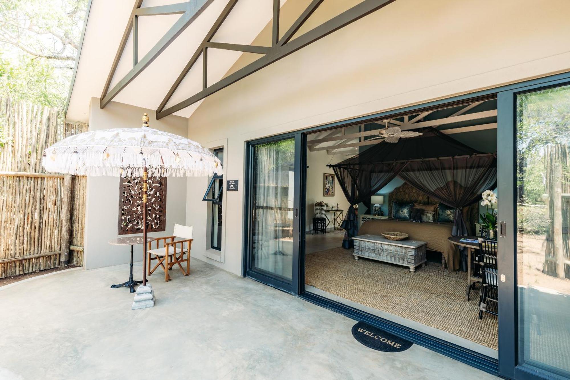 Safari Moon Luxury Bush Lodge Hoedspruit Exteriör bild