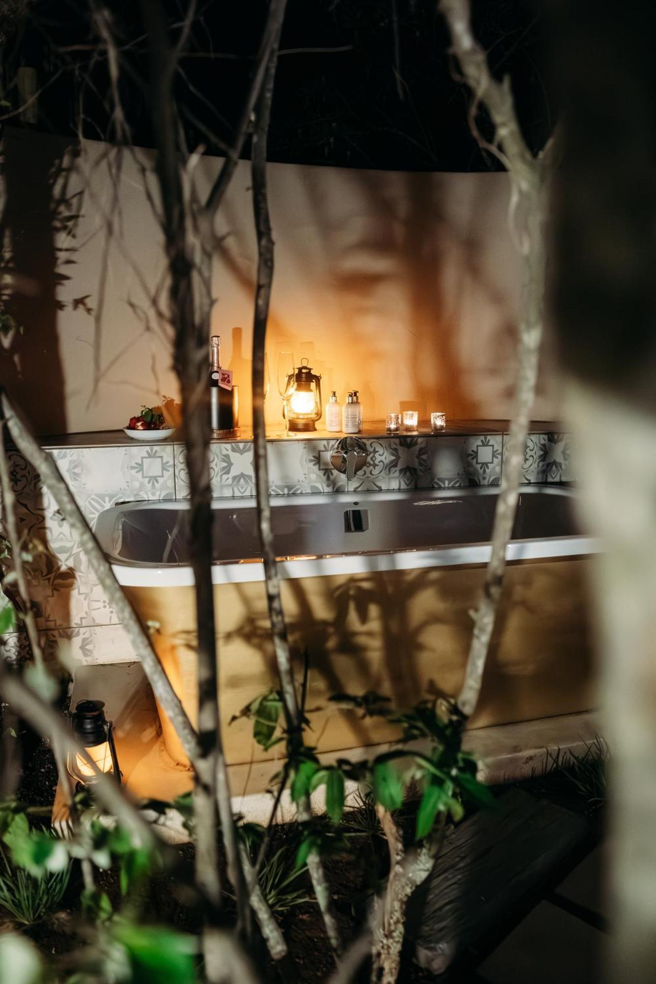 Safari Moon Luxury Bush Lodge Hoedspruit Exteriör bild